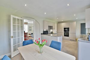 Photo 8- click for photo gallery